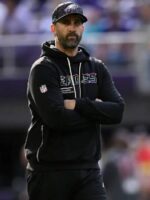 Nick-Sirianni-Eagles-Black-2025-Crucial-Catch-Logo-Hoodie-