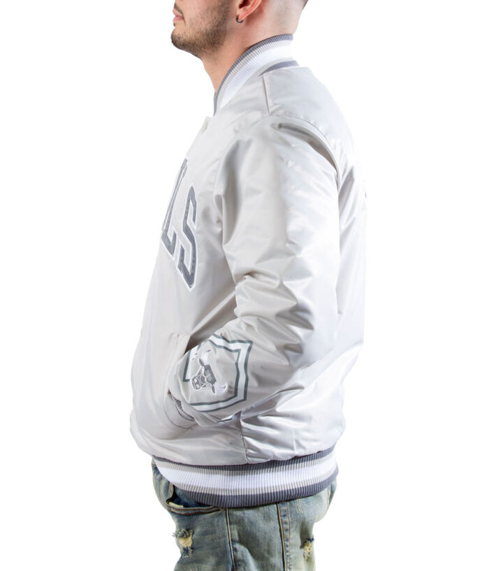 Chicago Bulls Satin Silver Jacket - Image 3