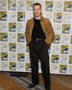The-Fantastic-Four-First-Steps-Joseph-Quinn-Comic-Con-Brown-Jacket