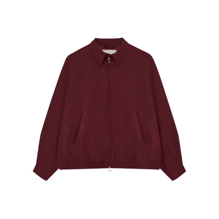 Euphoria-S03-Rue-Bennett-Zendaya-Maroon-Jacket