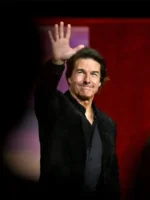 Digger-Photocall-2026-Tom-Cruise-Blazer-Close-Up-View