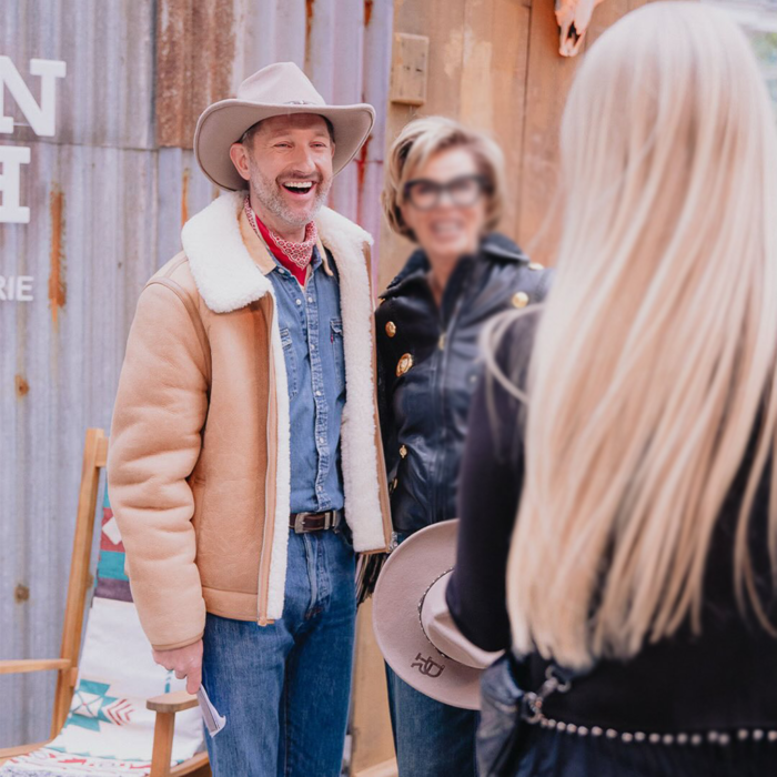 Screening-Dutton-Ranch-Daniel-Boschmann-Jacket Screening-Dutton-Ranch-Daniel-Boschmann-Jacket