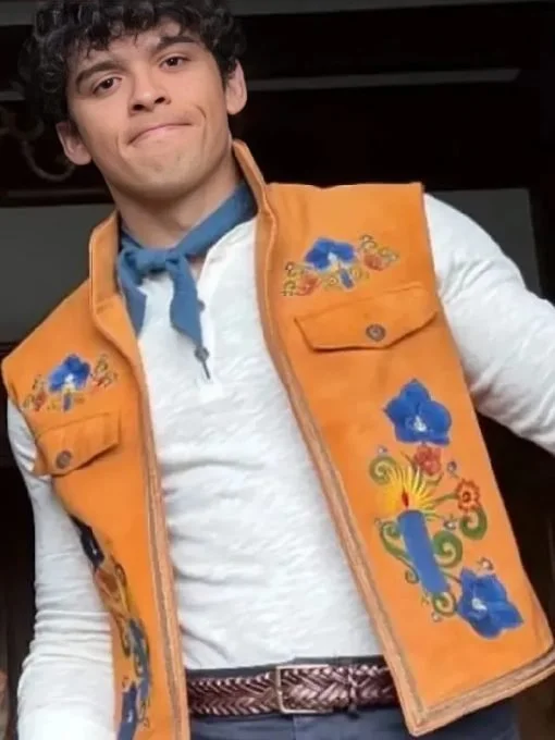 Descendants-Wicked-Wonderland-Luis-Madrigal-Orange-Vest-510x680-1