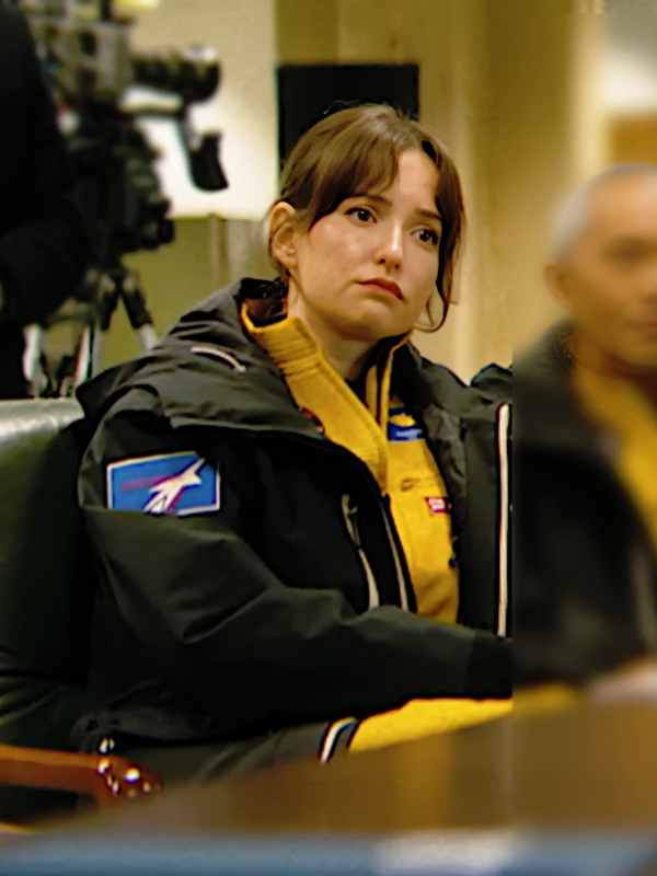 Liz-Kingsman-Movie-Project-Hail-Mary-2026-Shapiro-Black-Jacket