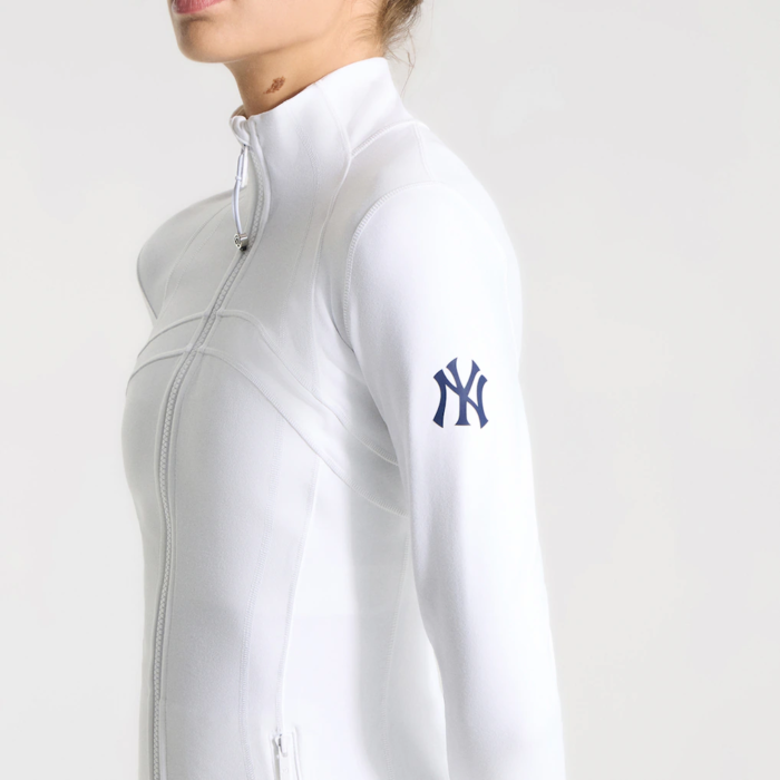 MLB-x-Lululemon-New-York-Yankees-White-Jacket (1)