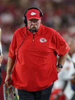 Nike-Kansas-City-Chiefs-Andy-Reid-2026-Preseason-Red-Sideline-Half-Zip-Jacket