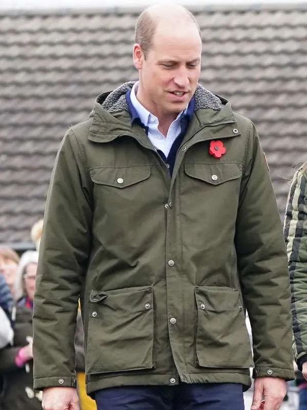 Prince-William-Scotland-Green-Cotton-Jacket (2)