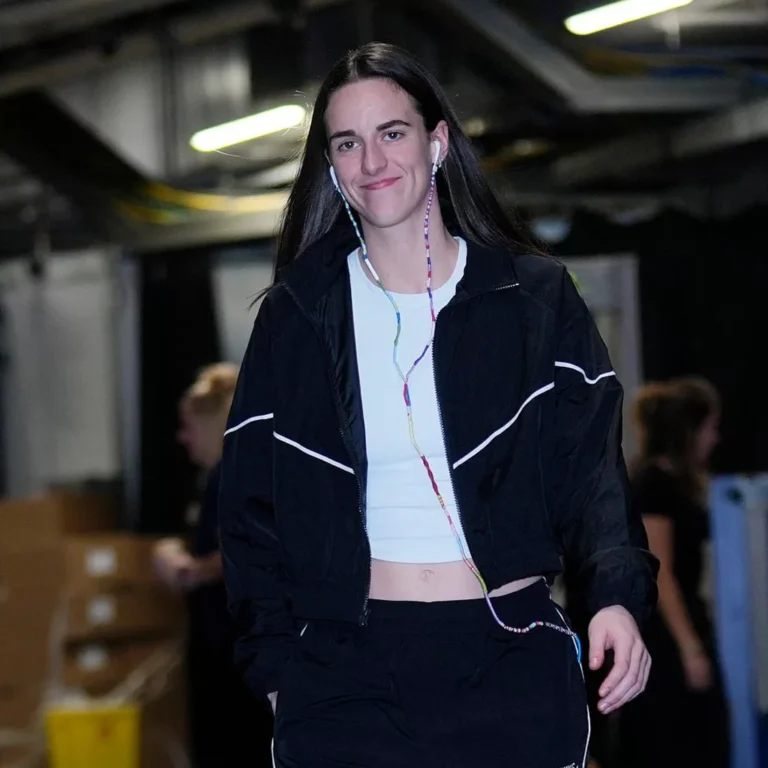 Caitlin-Indiana-v-Toronto-Jacket
