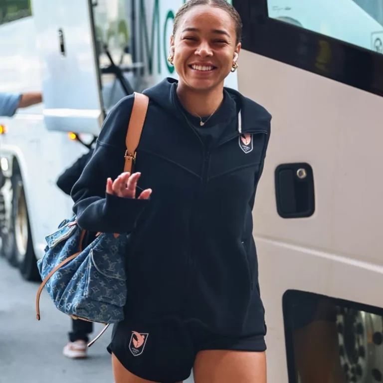 City-FC-Travel-Hoodie