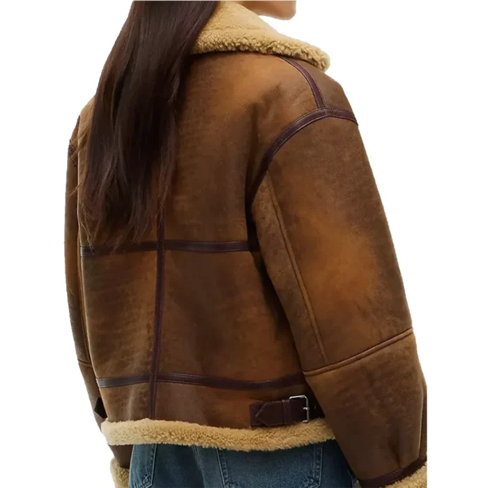 Gigi-Hadid-Tommy-Hilfiger-Jacket