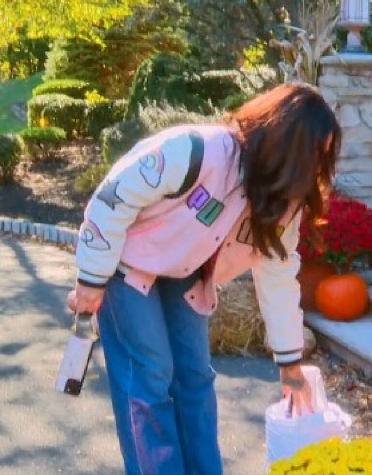 Jersey-Shore-Family-Vacation-S09-Jenni-Farley-Pink-Varsity-Jacket-4