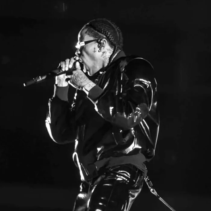 Travis-Ye-s-Second-Homecoming-Concert-Jacket