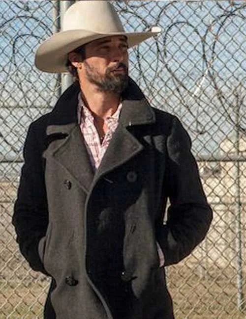 Walker-TV-Series-Yellowstone-Ryan-Bingham-Peacoat