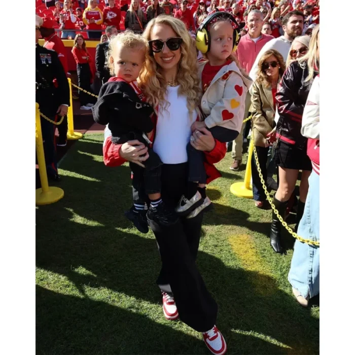Kansas-City-Chiefs-Brittany-Mahomes-Jacket-800x800